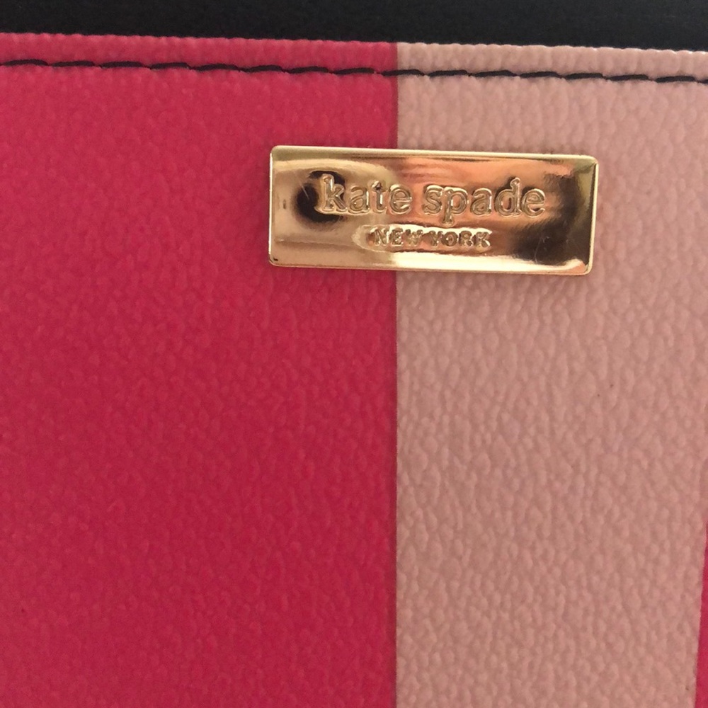 Wallet - Picture 4 of 4